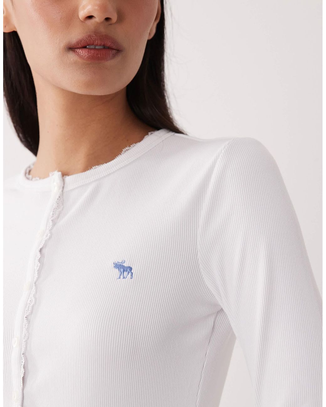 Abercrombie & Fitch White – geripptes oberteil
