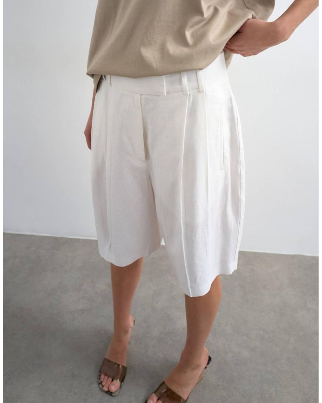 TOPSHOP White Tailored Linen Blend Ovoid Bermuda Shorts
