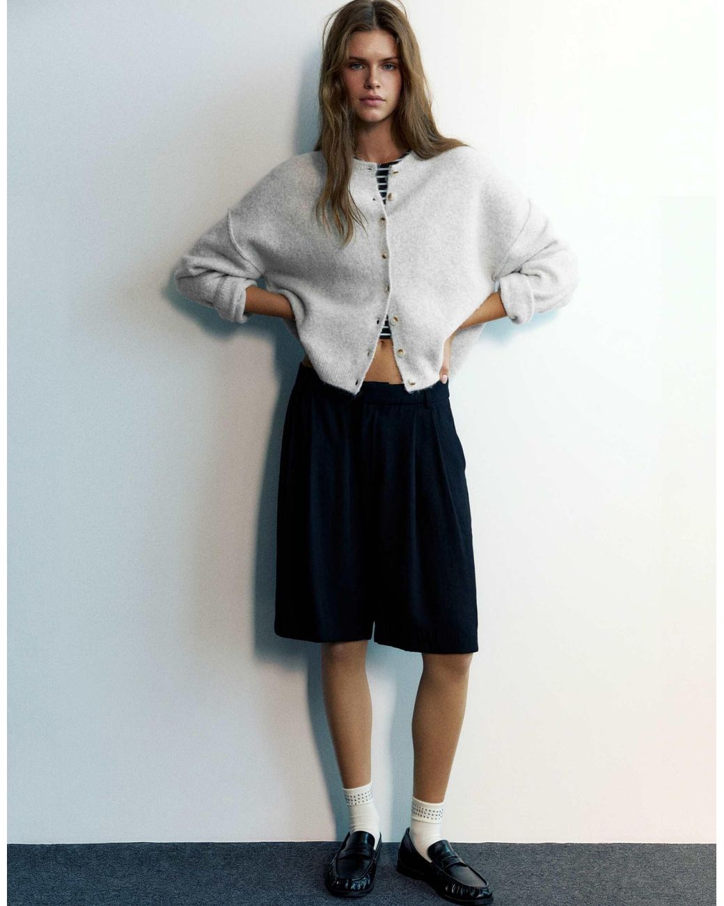 Cardigan doux au toucher pâle en laine Pull&Bear en coloris White