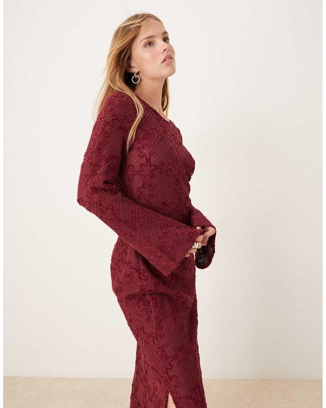 Ghospell Red – langärmliges midaxi-kleid aus häkelstoff