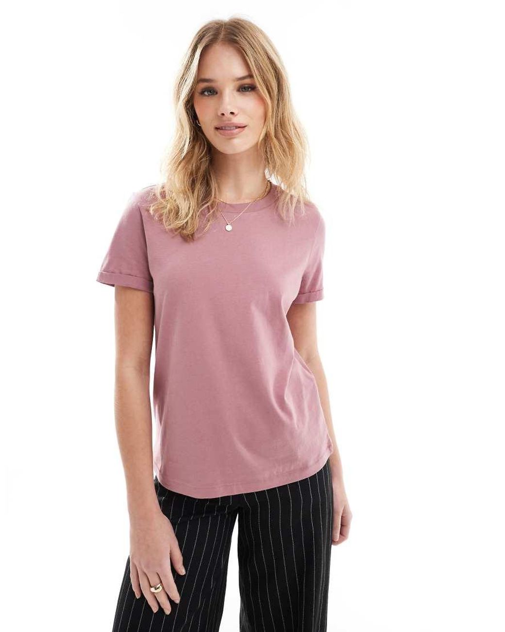 T-Shirt Con Risvolti di Vero Moda in Pink