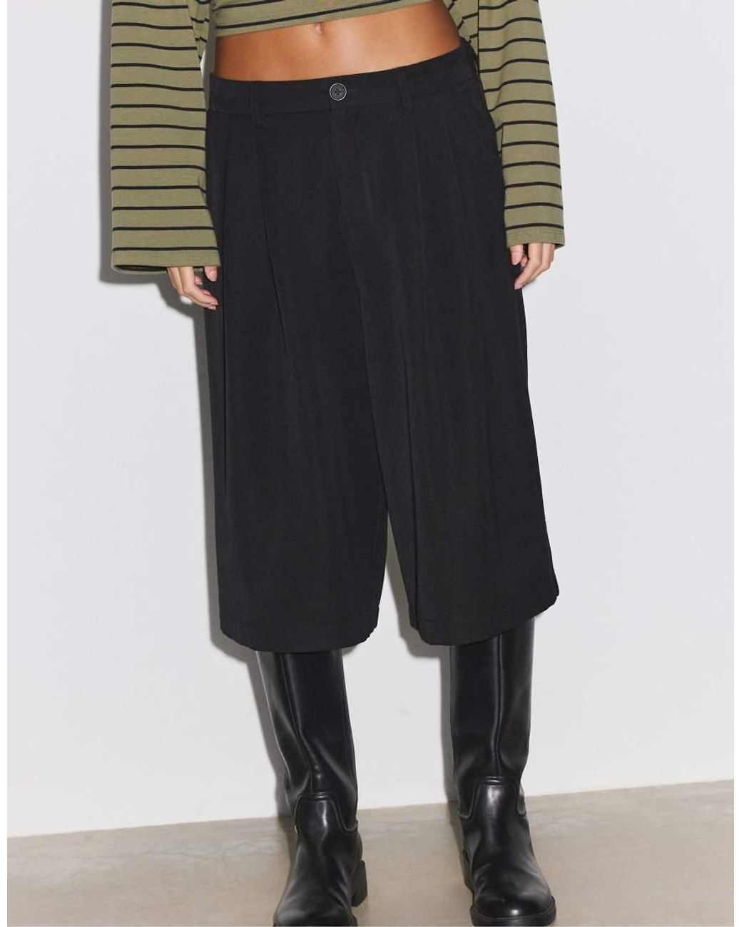 Stradivarius Black Tailored Bermuda Shorts