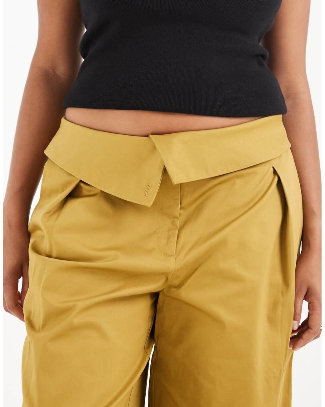 Curve ASOS de color Metallic