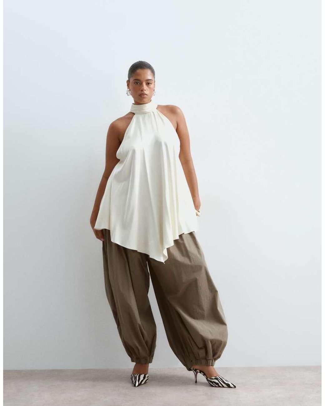 ARRANGE White Curve Longline Halter Hanky Hem Top