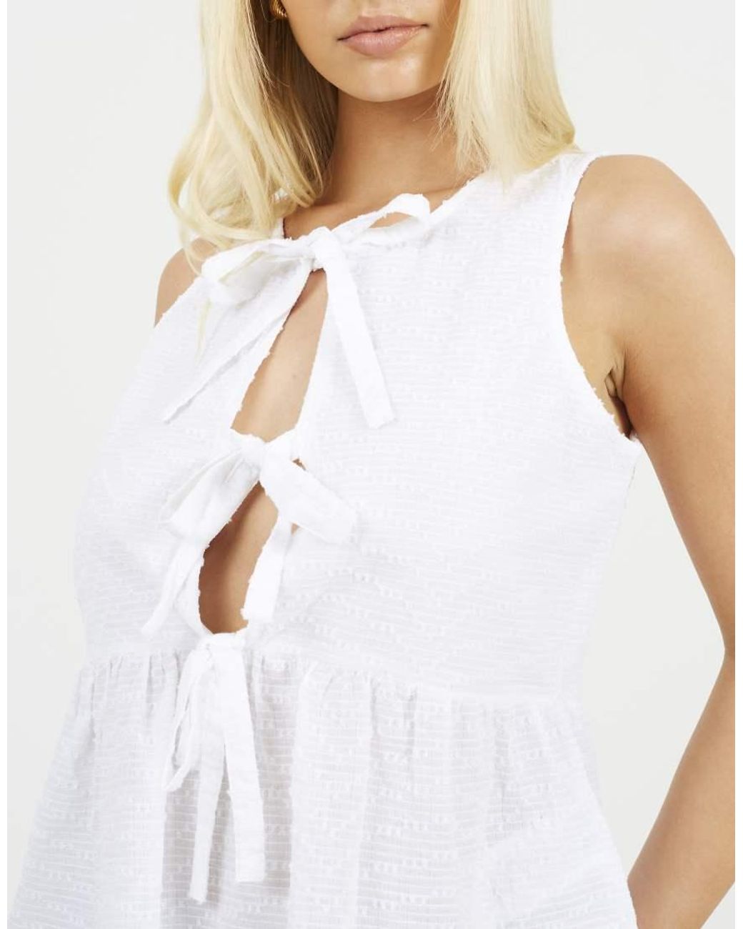 Brave Soul White Shirred Tie Front Vest