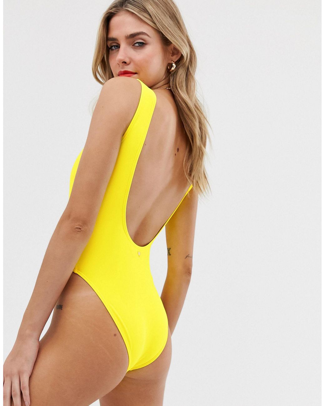 Juicy Couture Synthetik – Badeanzug mit Regenbogen-Logo in Gelb | Lyst DE