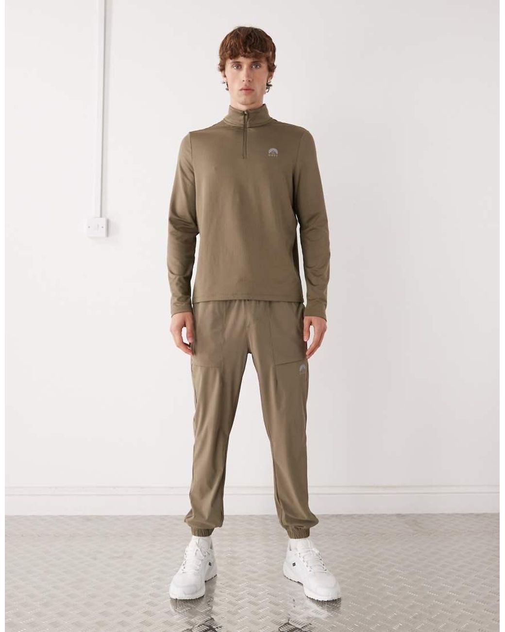 OOSC Natural Elite Activewear 1/4 Zip Top for men