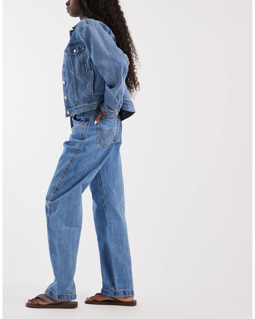 Wrangler Blue Super Barrel Jeans
