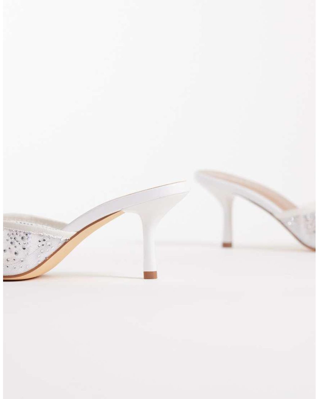 Eden di SEQWL in White