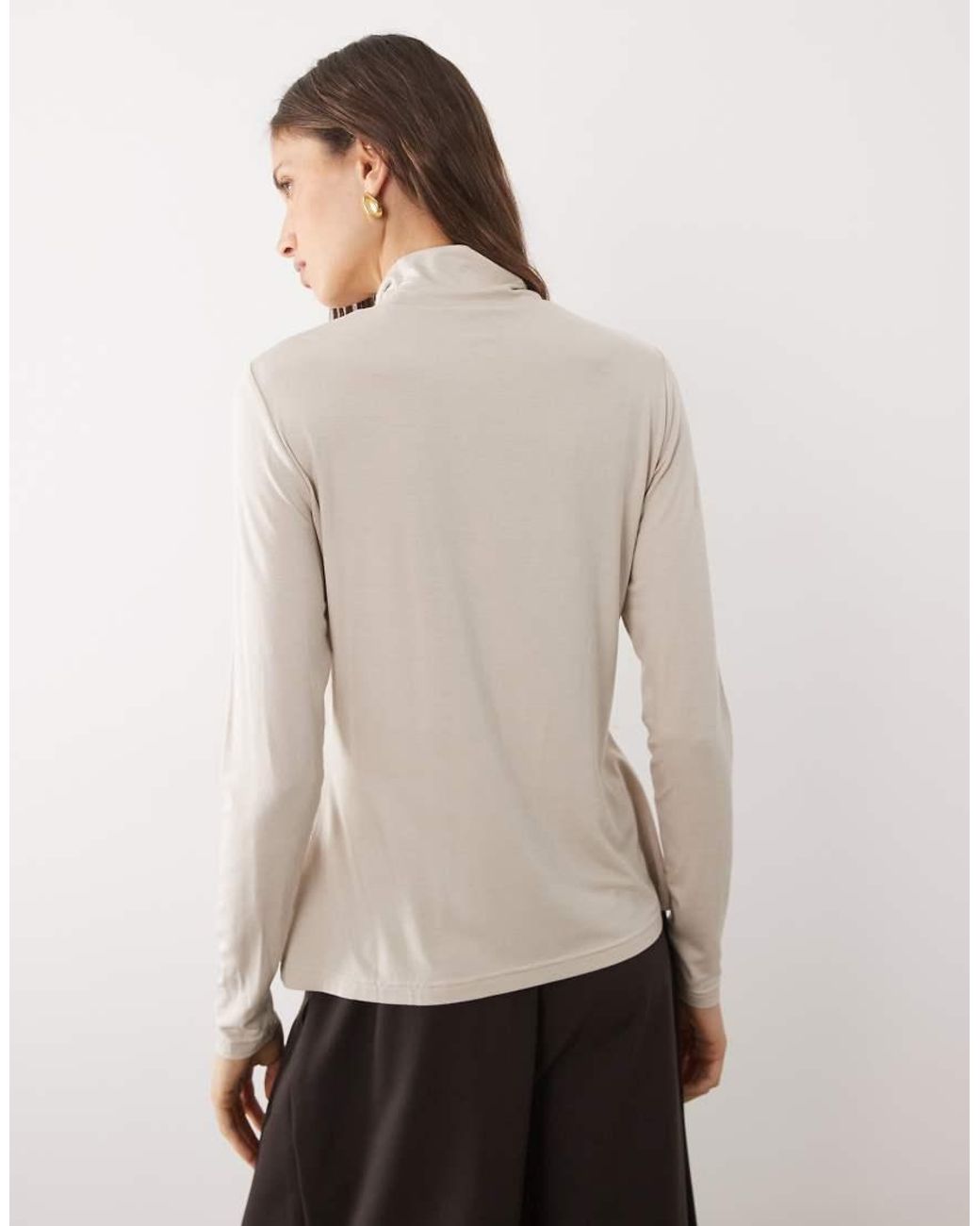 Iyal Natural Bamboo Wrap Cape Detail Top