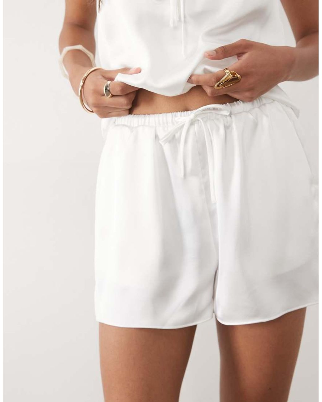 4th & Reckless Natural Satin Elasticated Waist Shorts