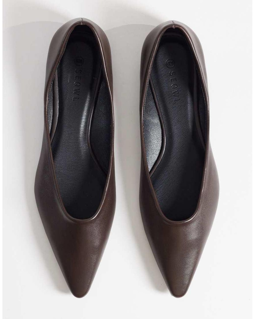 SEQWL White Scar Pointed Ballet Flats