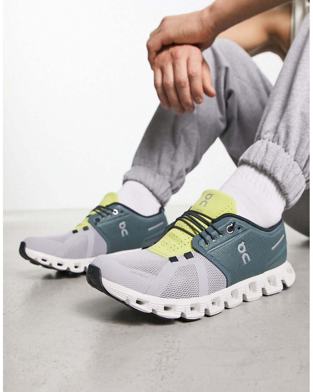 On Running Cloud 5 Trainers in Grey for Men | Lyst UK