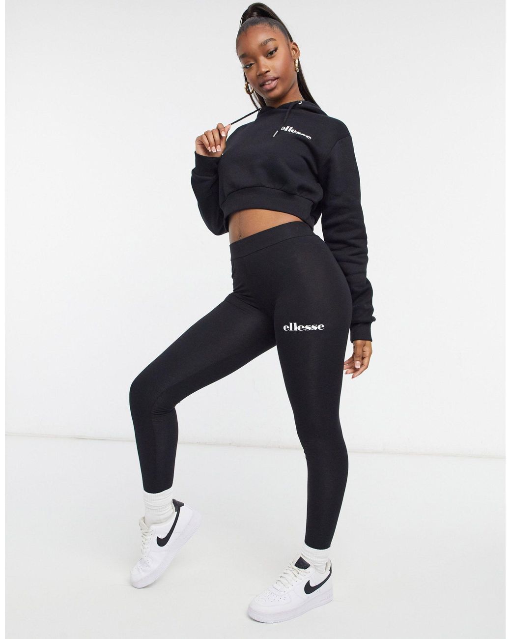 Completo composto da leggings e felpa corta con cappuccioEllesse in Cotone  di colore Nero | Lyst