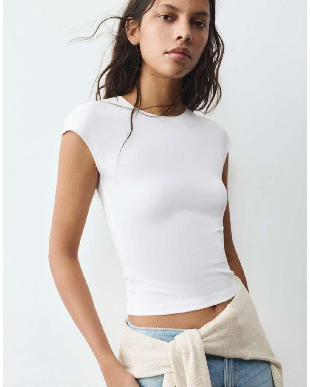Pull&Bear White Fitted T-shirt With Full Sleeves