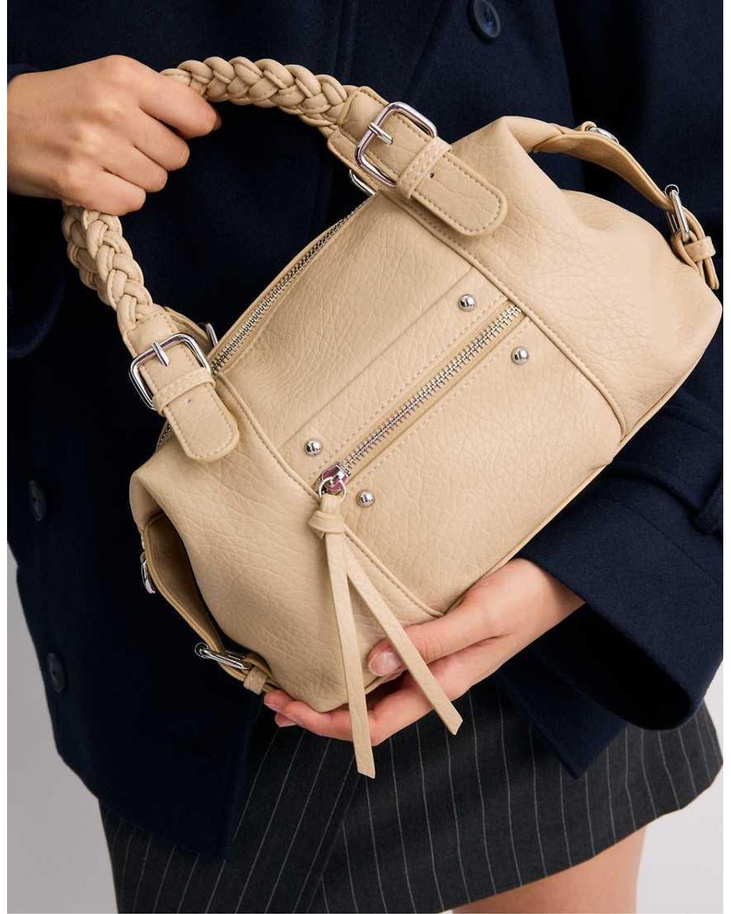 Stradivarius White Braided Handle Bowling Bag