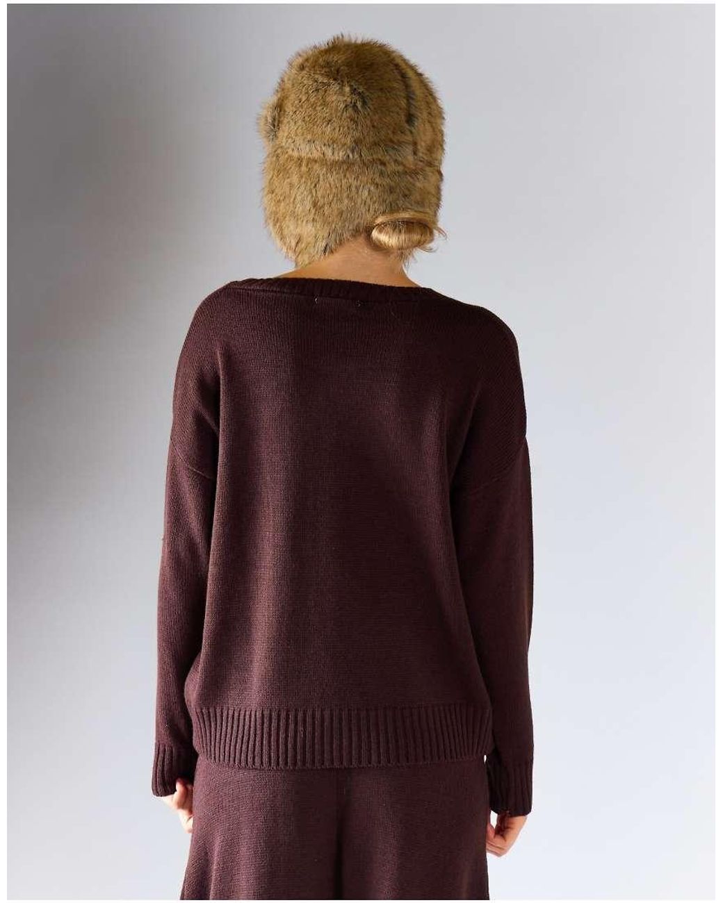 Glamorous Red Crew Neck Relaxed Fit Knitted Jumper