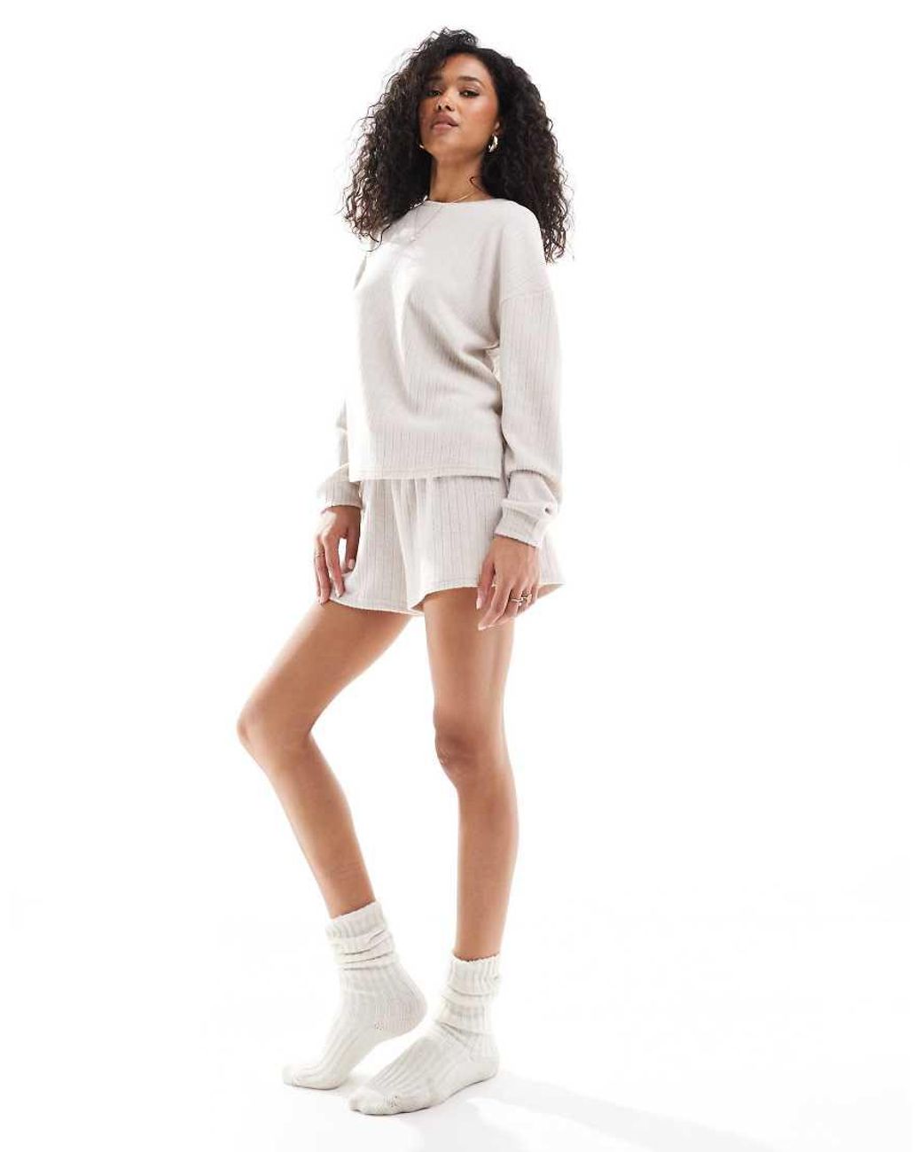 Loungeable White Marl Super Soft Knit Crew Neck Jumper And Shorts
