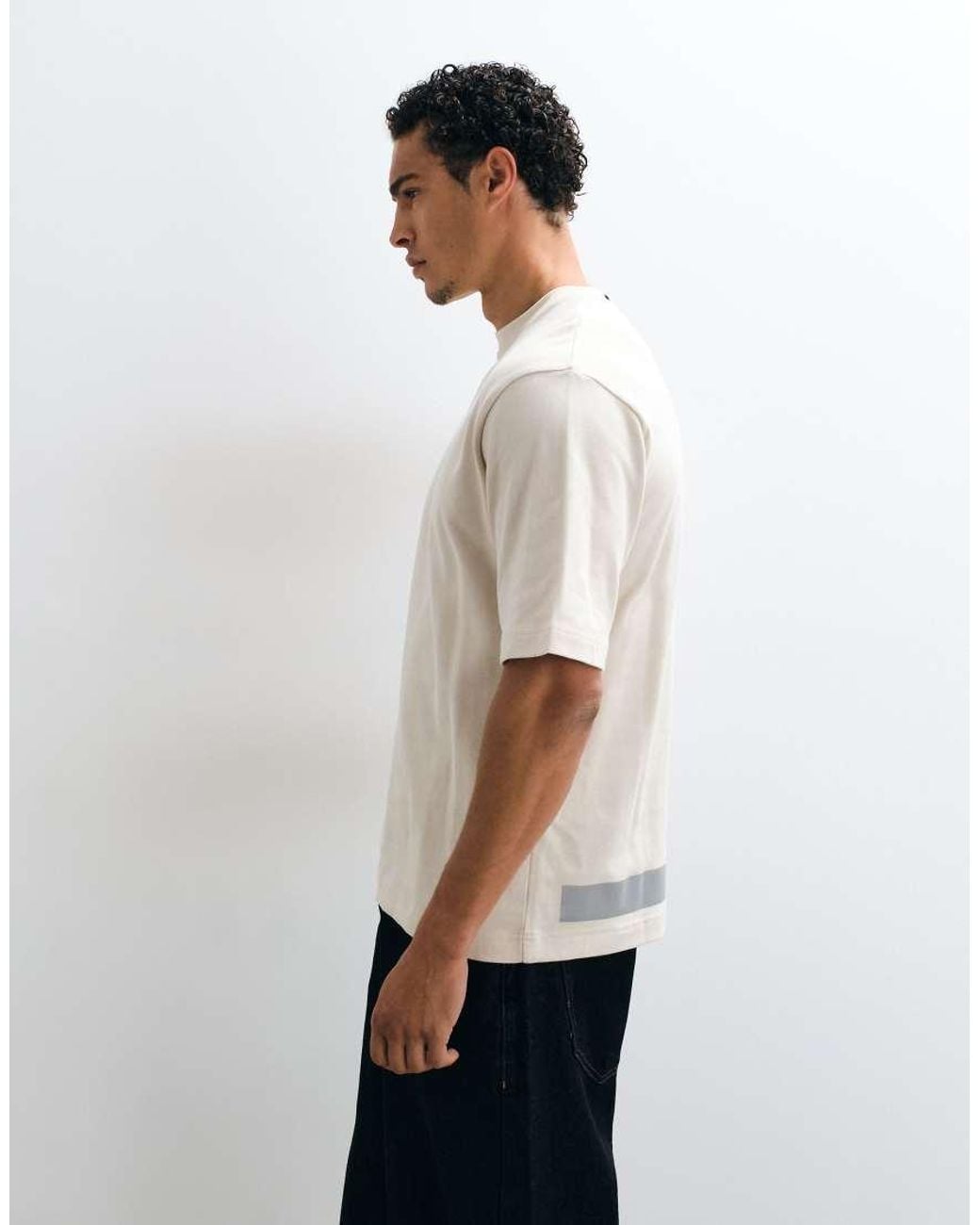 Oakley White Reserve Strato Reflective T-Shirt for men