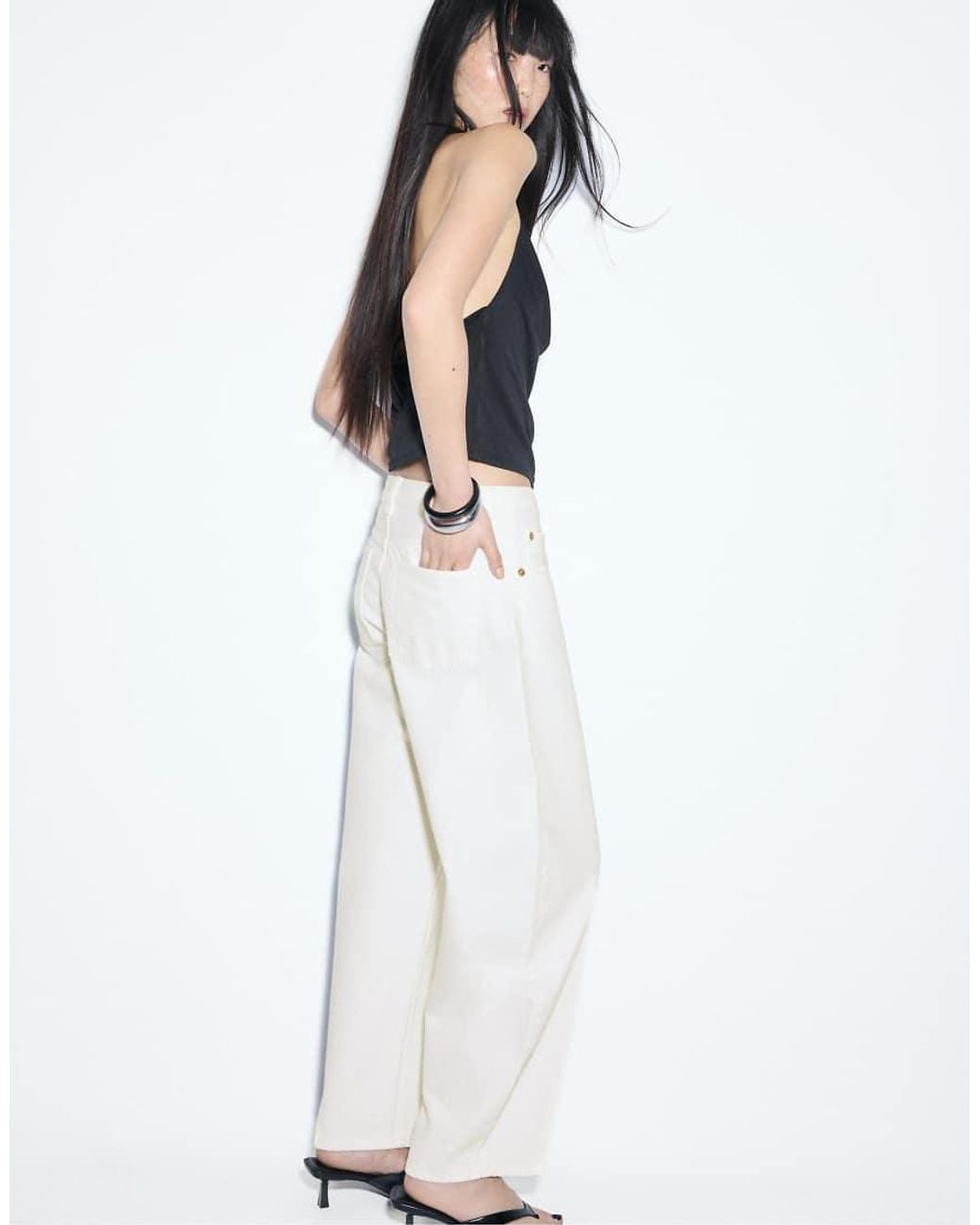 Stradivarius White D80 Barrel Fit Jeans