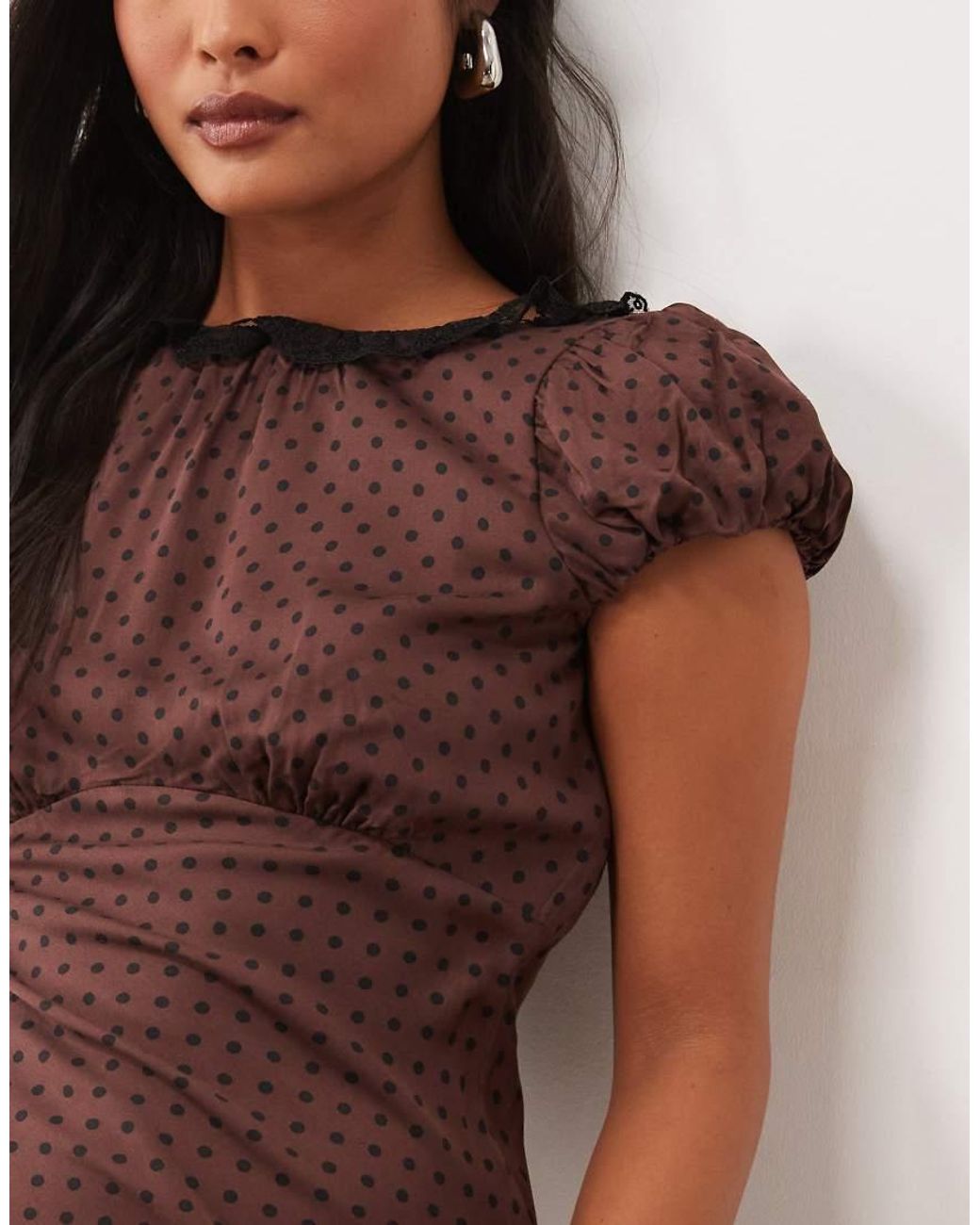 Nobody's Child Petite Brown Marianna Boat Neck Puff Sleeve Midi Dress