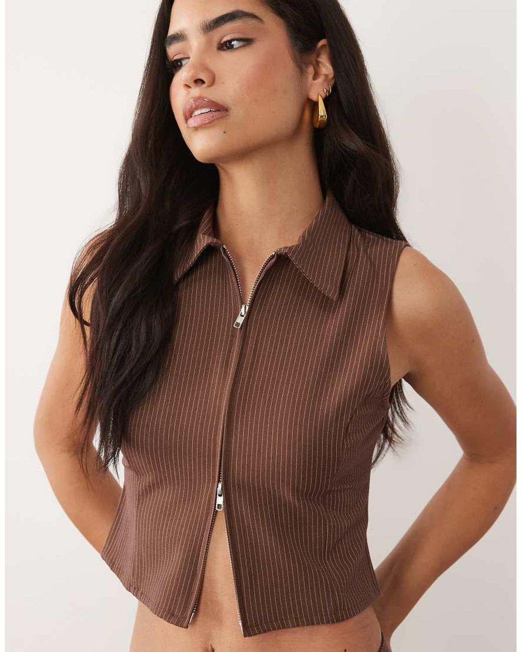 Missy Empire Brown Tailored Zip Through Waistcoat