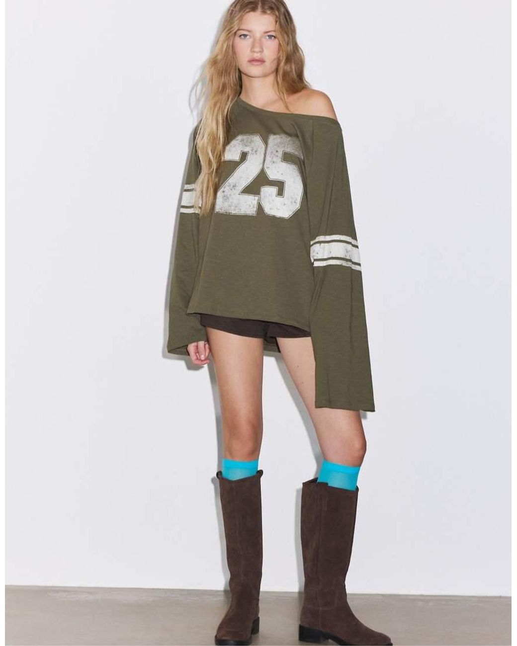 Stradivarius Green Boat Neck Long Sleeve T-shirt With Placement Print