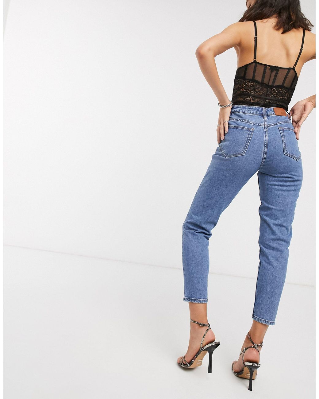 cropped mom jeans