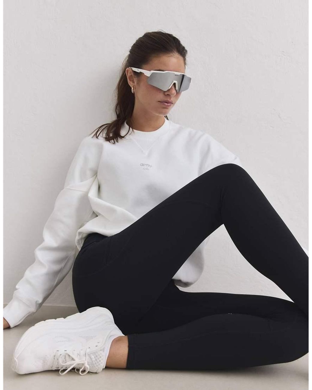 Aim'n White Le Run Running Sweatshirt