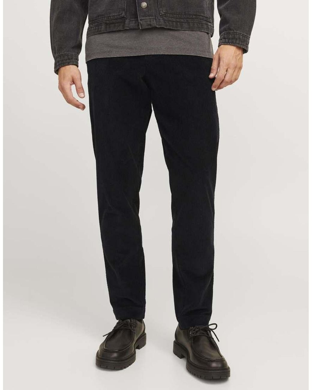 Jack & Jones Black Ace Ribbed Corduroy Mid Waist Tapered Fit Trousers for men