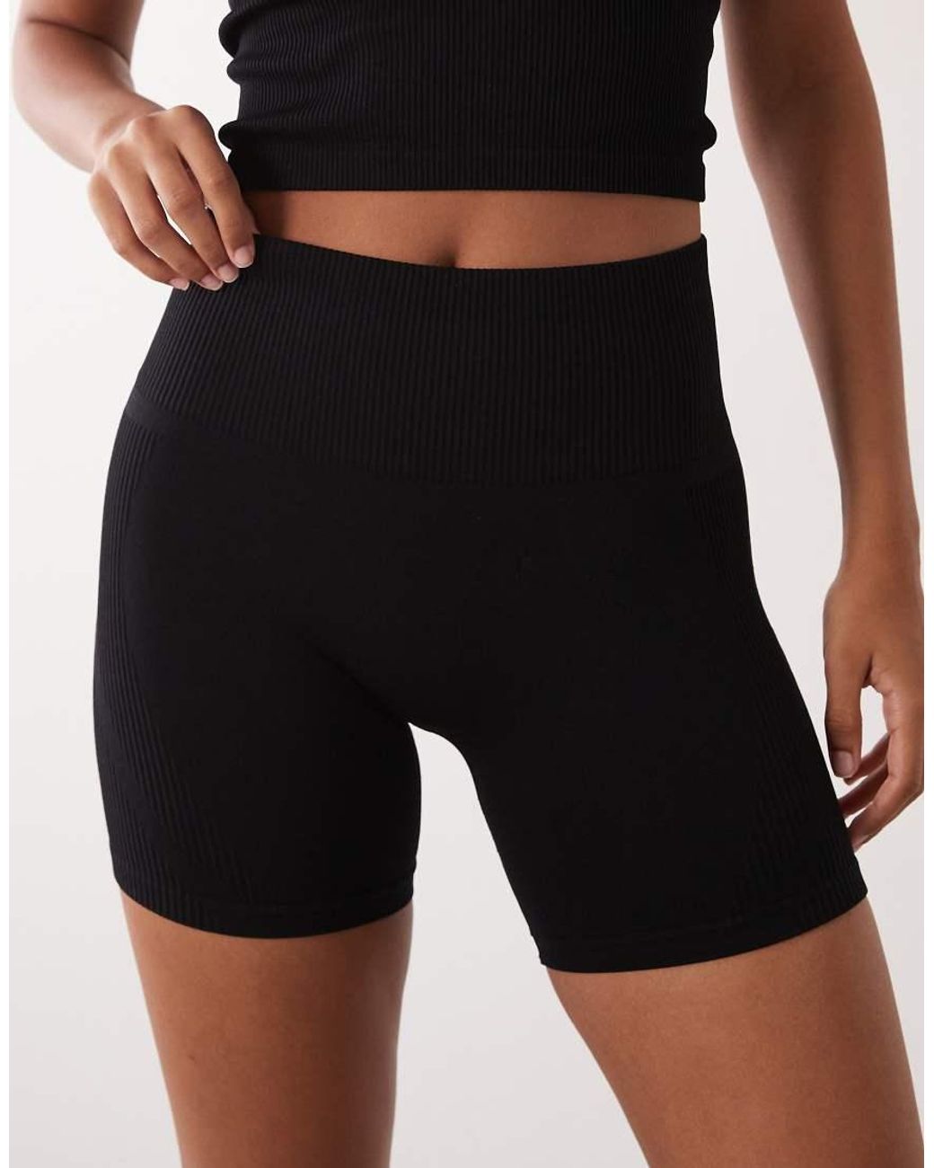4505 Black Sculpting Seamless High Waist 5" Booty Shorts
