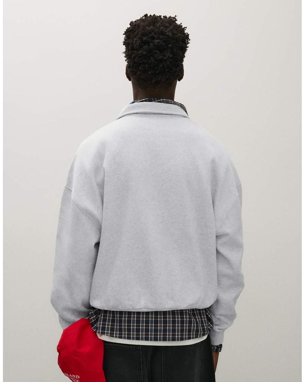 Bershka White Buttoned Polo Collar Sweatshirt for men