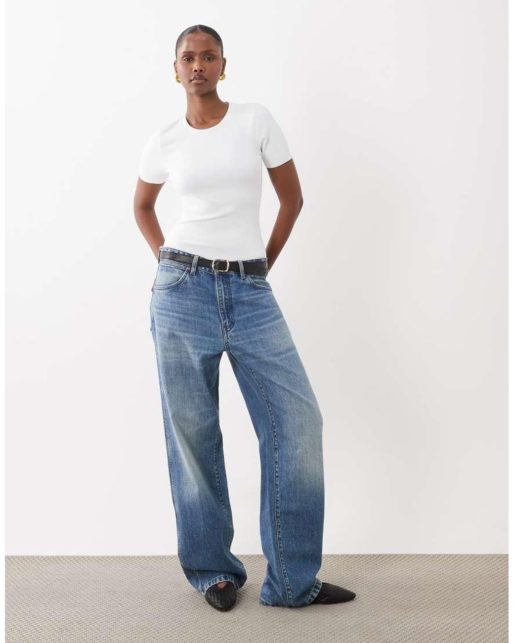 GOOD AMERICAN White Sculpting Tee Bodysuit