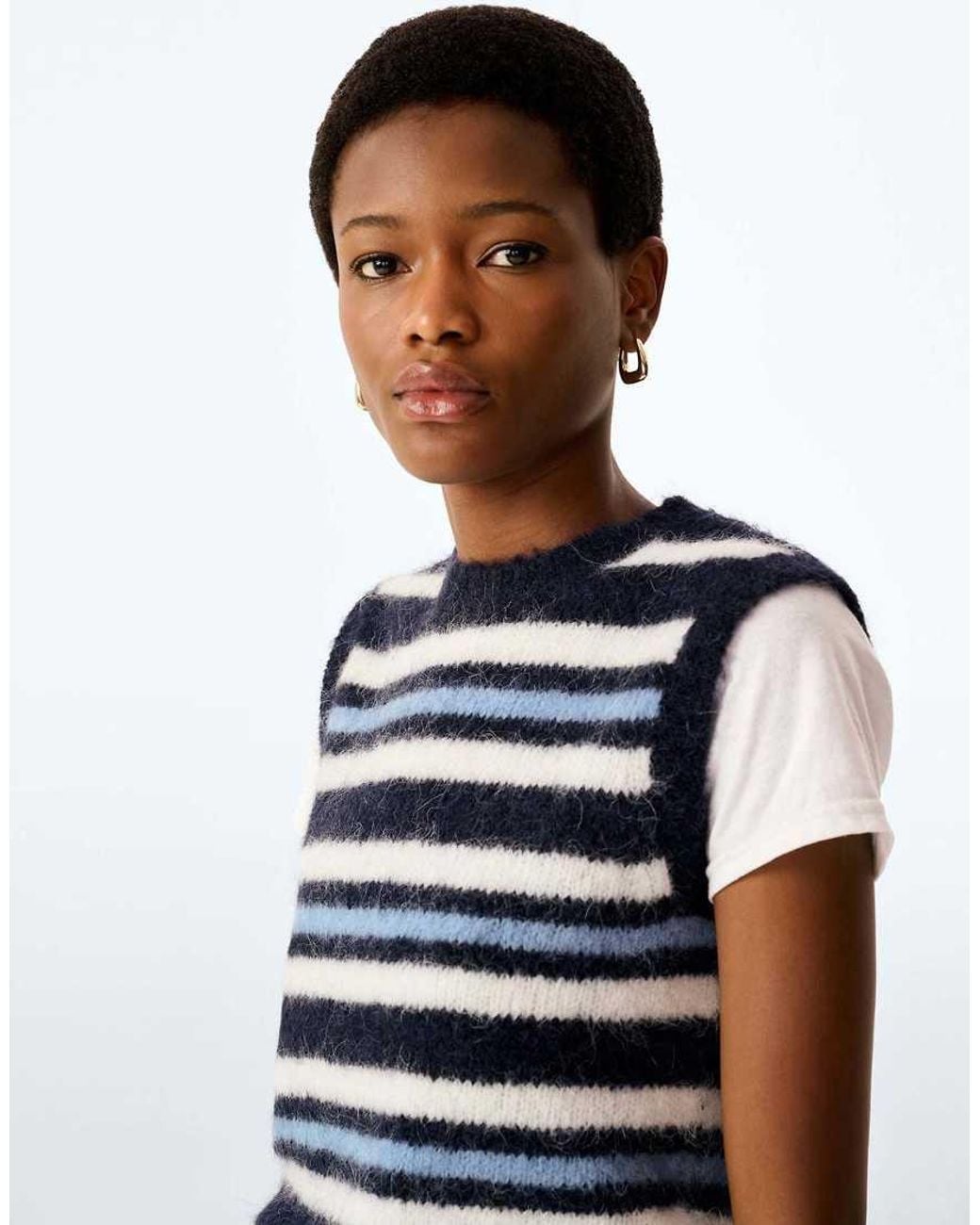 OMNES Blue Bob Sleeveless Knit Vest