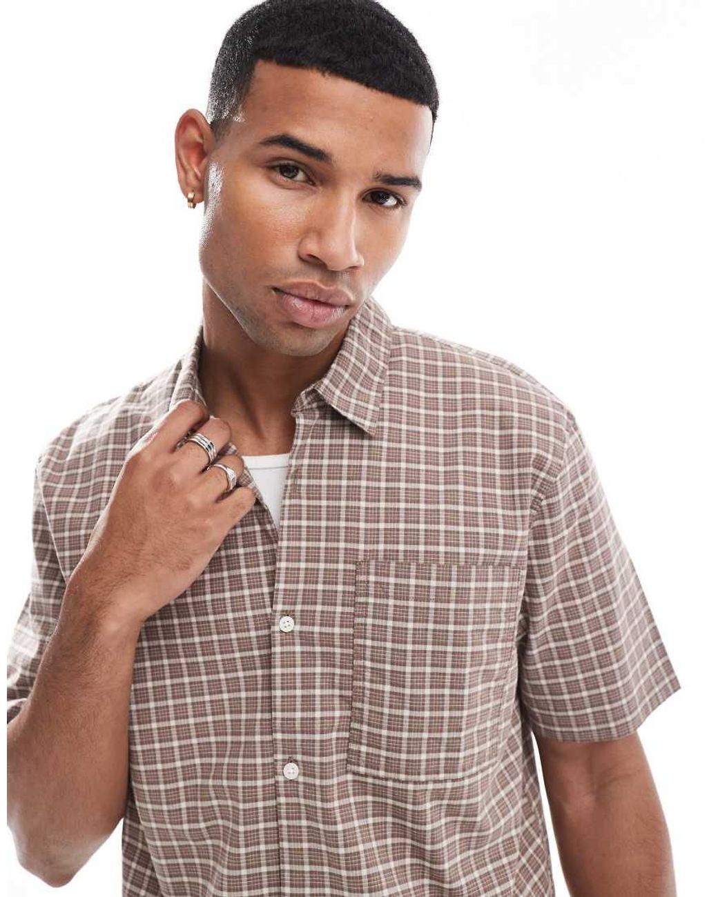 hollister-Brown-Short-Sleeve-