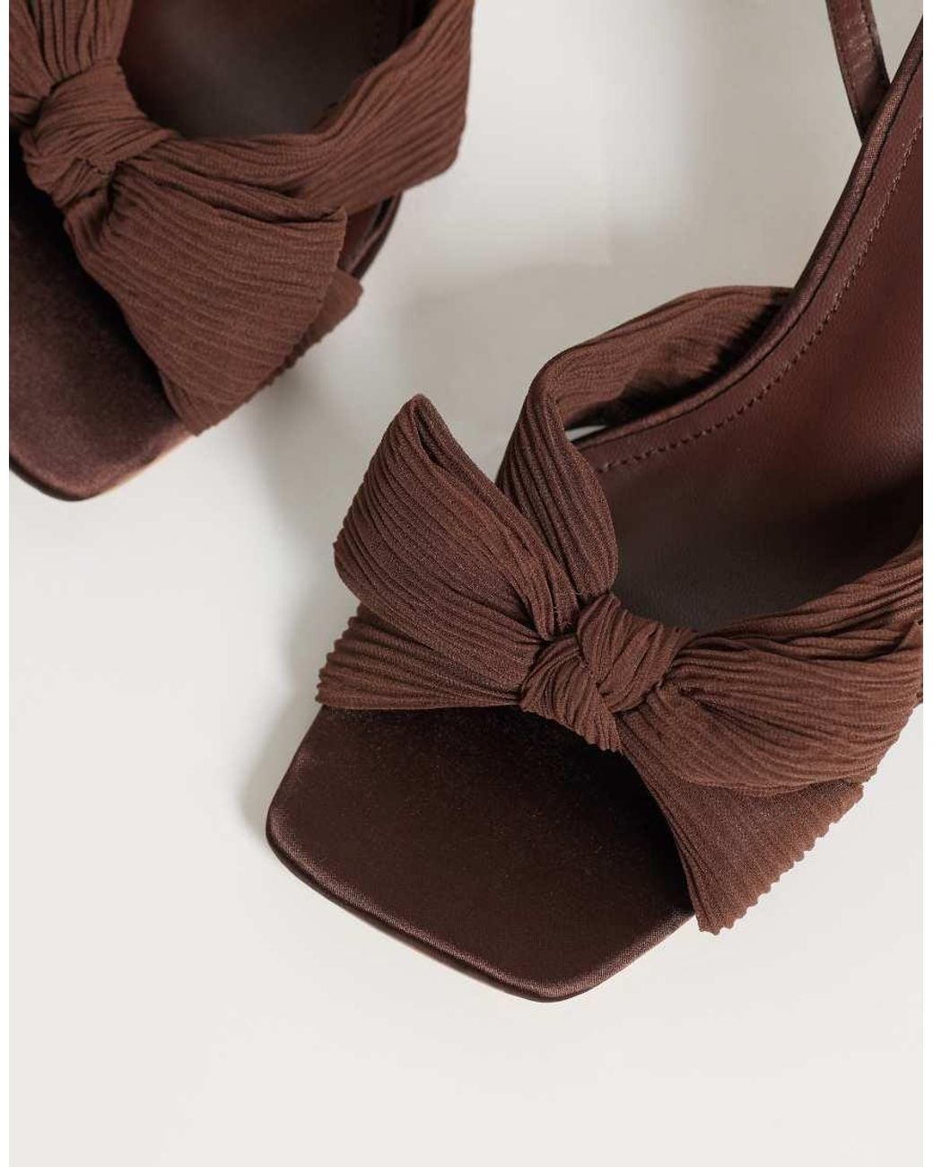 Glamorous Brown Block Heeled Sandals With Bow