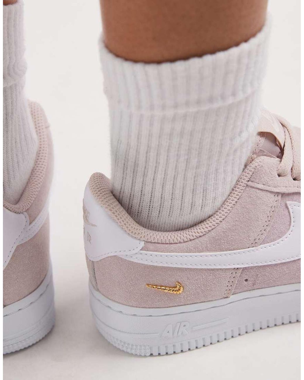 Nike Pink Air Force 1 '07 Se Trainers