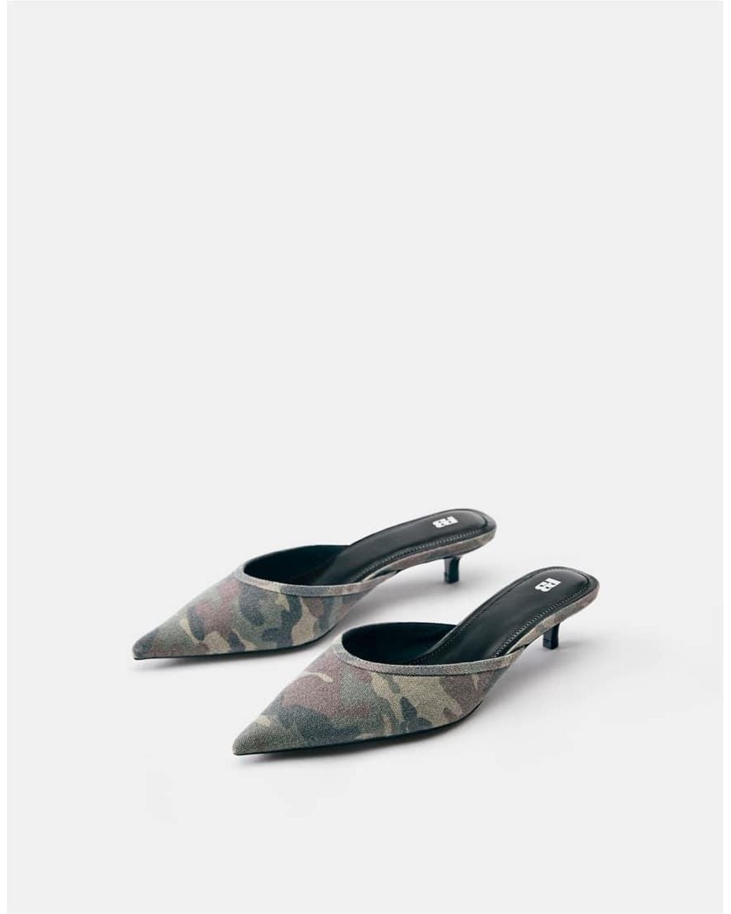 Pull&Bear White Printed Mule Heels