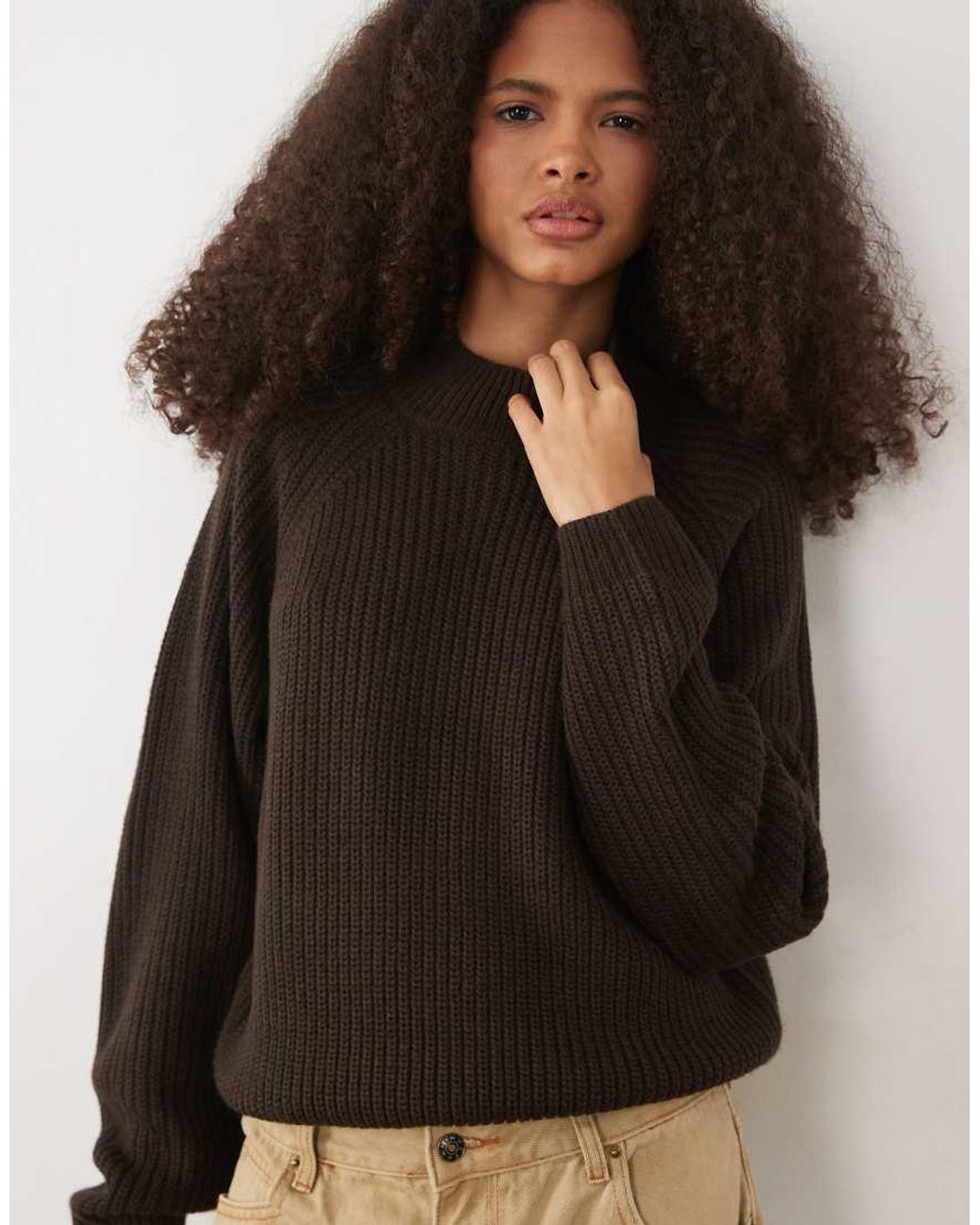 Jersey De Cuello Alto Threadbare de color Black