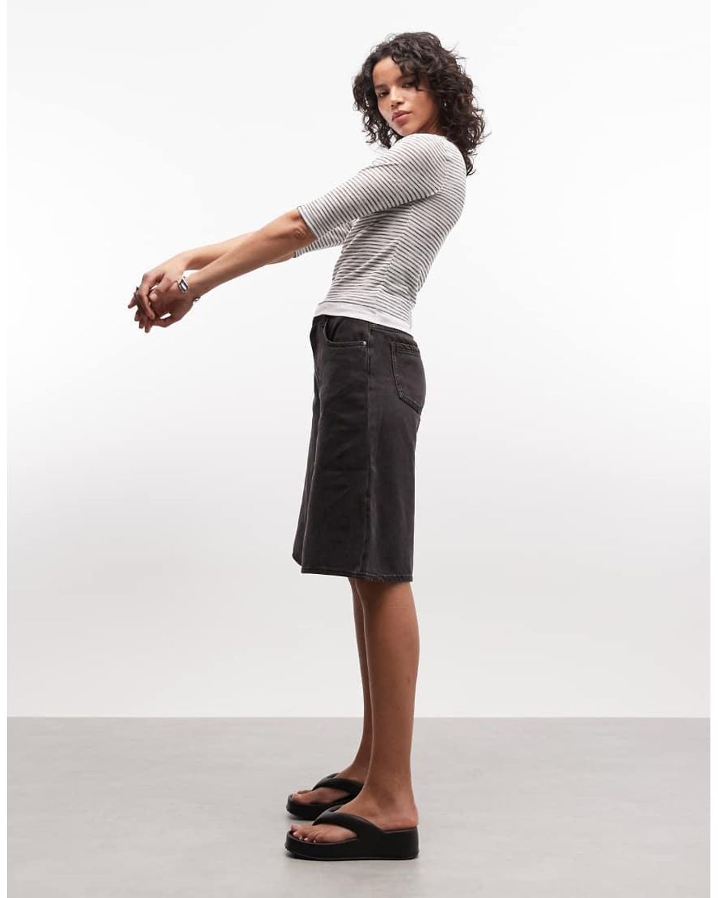 Collusion White Plunge V-neck 3/4 Sleeve Top