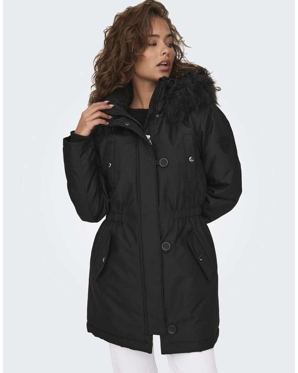 Parka Negra ONLY de color Black