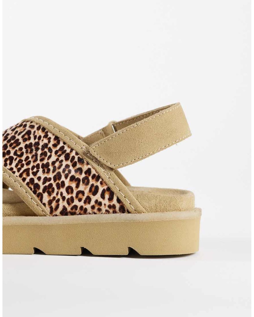 Meare Cross di Clarks in Natural