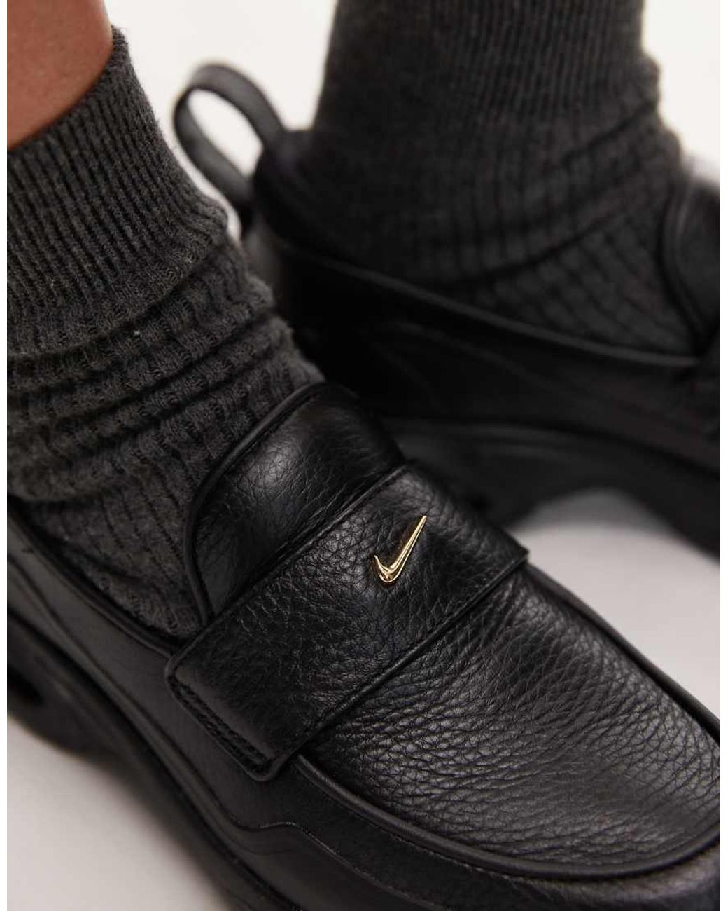 Nike Brown Air Max Phenomena Loafer