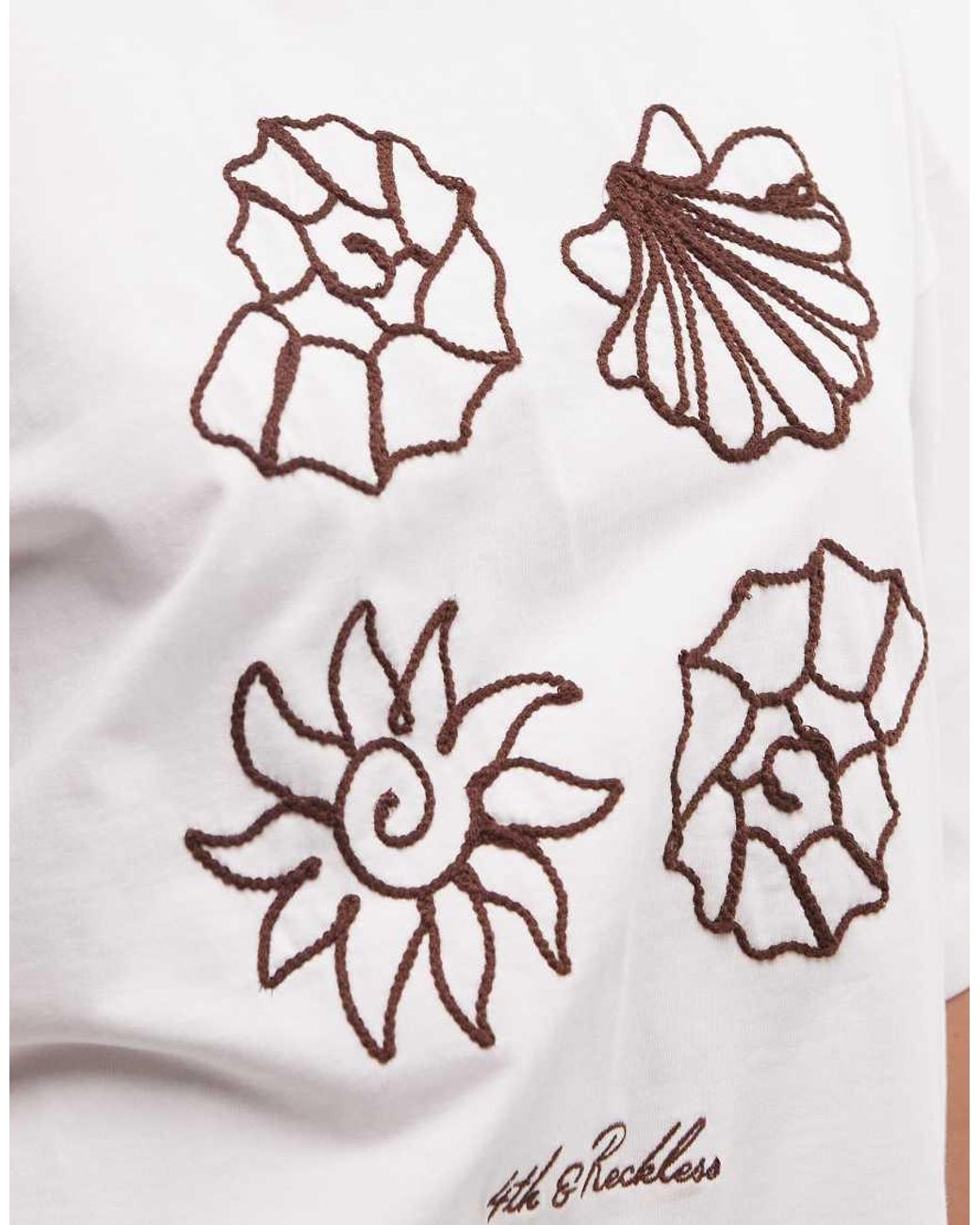 4th & Reckless White Cotton Rich Embroidered Shell Graphic T-shirt