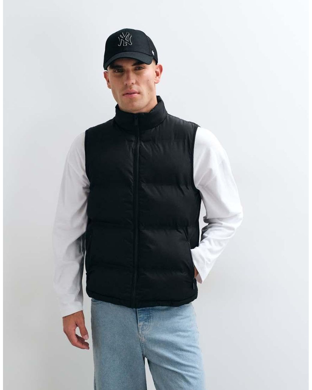 New Look Black Puffer Gilet for men