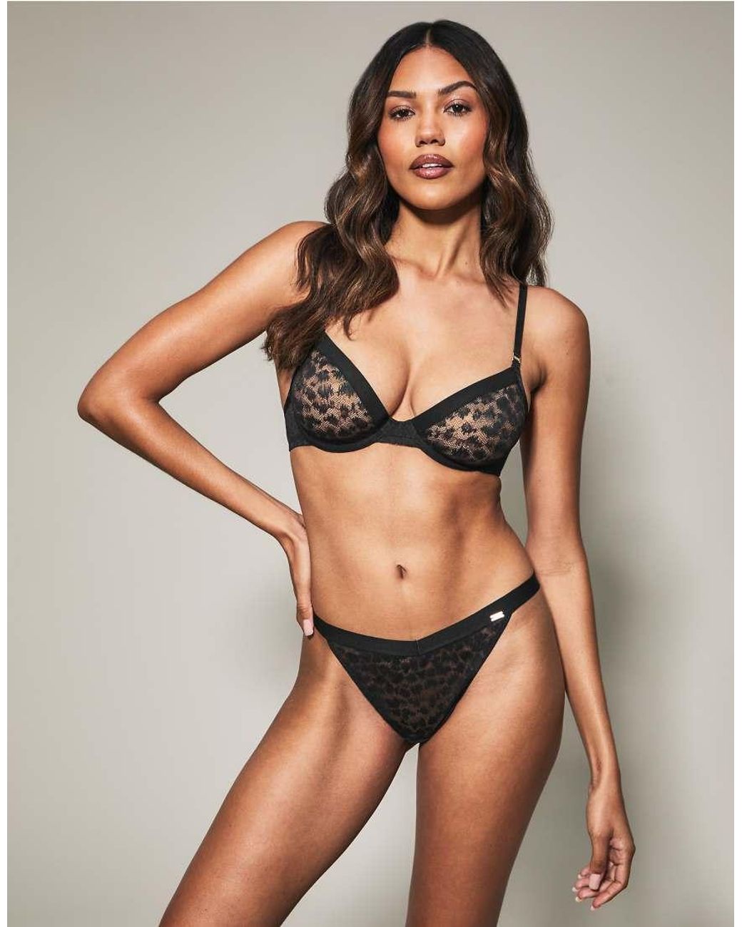 KBX Black Zadie Non Padded Plunge Bra