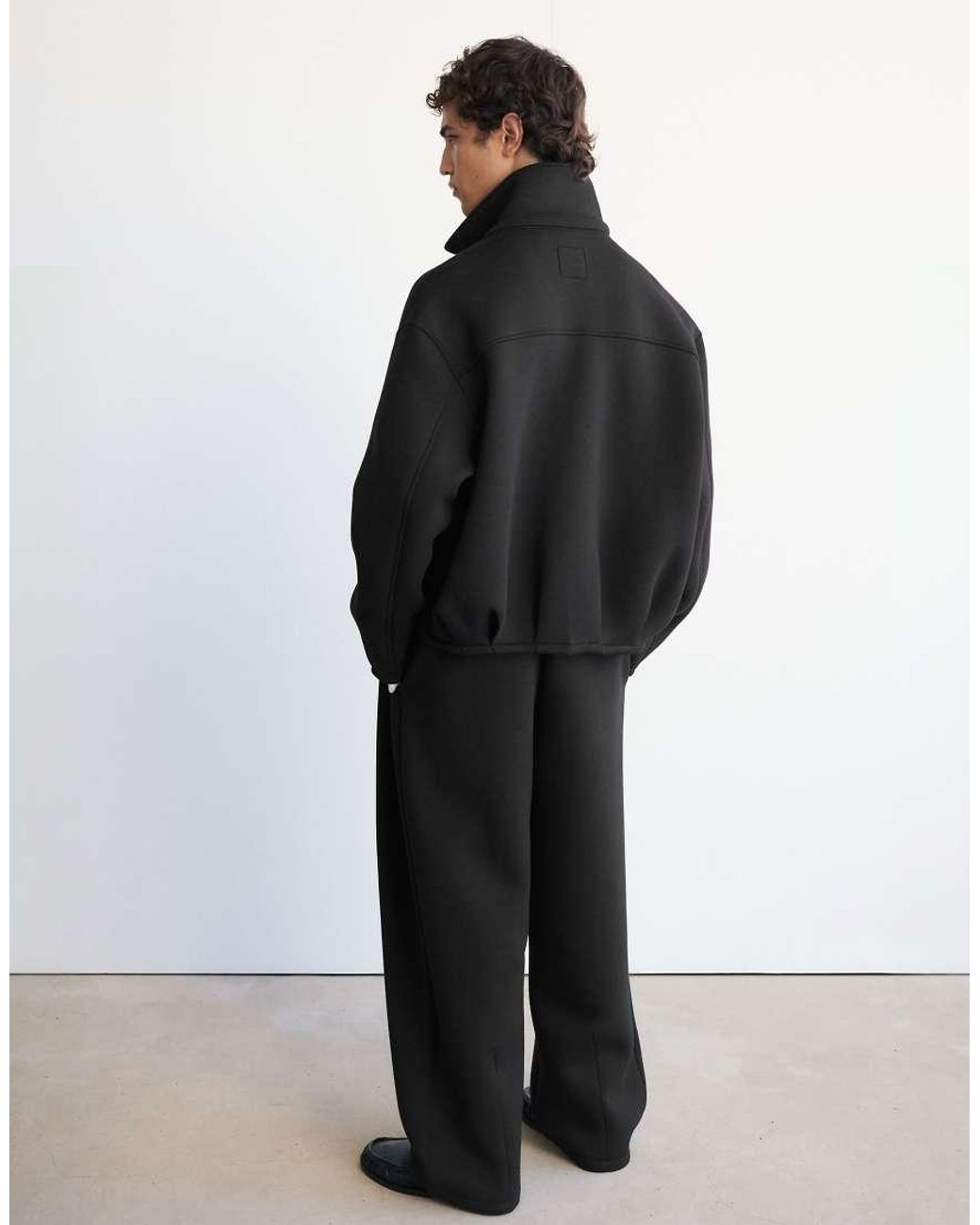 Pull&Bear Black Relaxed Fit Sweatpants for men