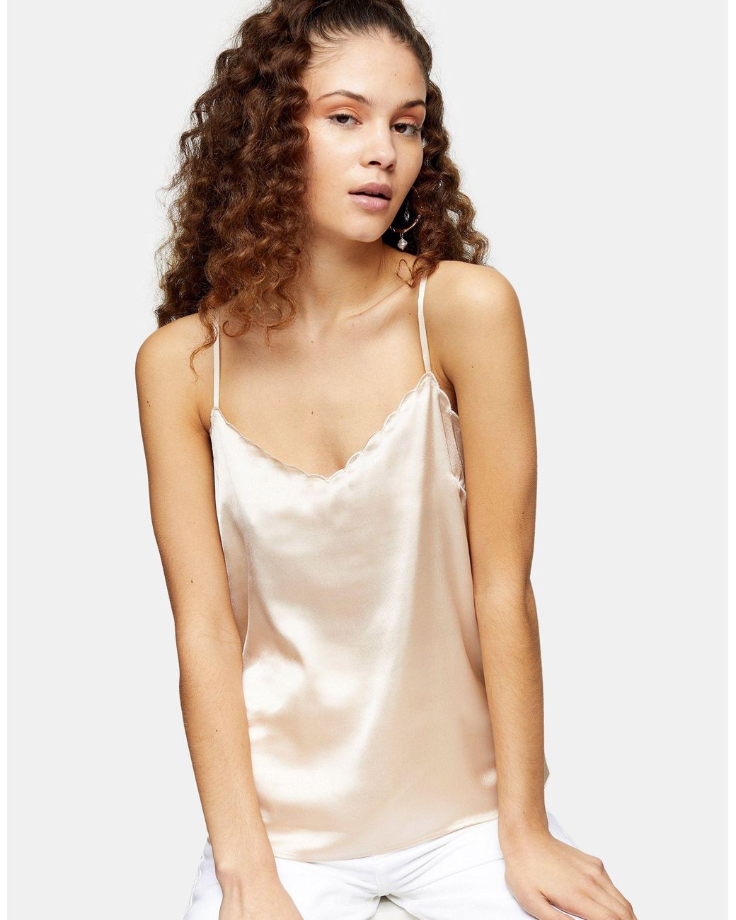 Scallop Edge Satin Cami Top in Cream (Natural) Lyst