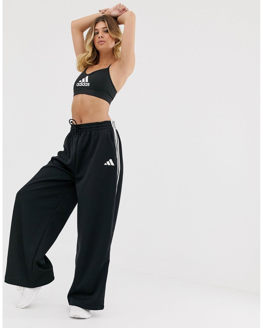 Jogging large adidas new arrivals