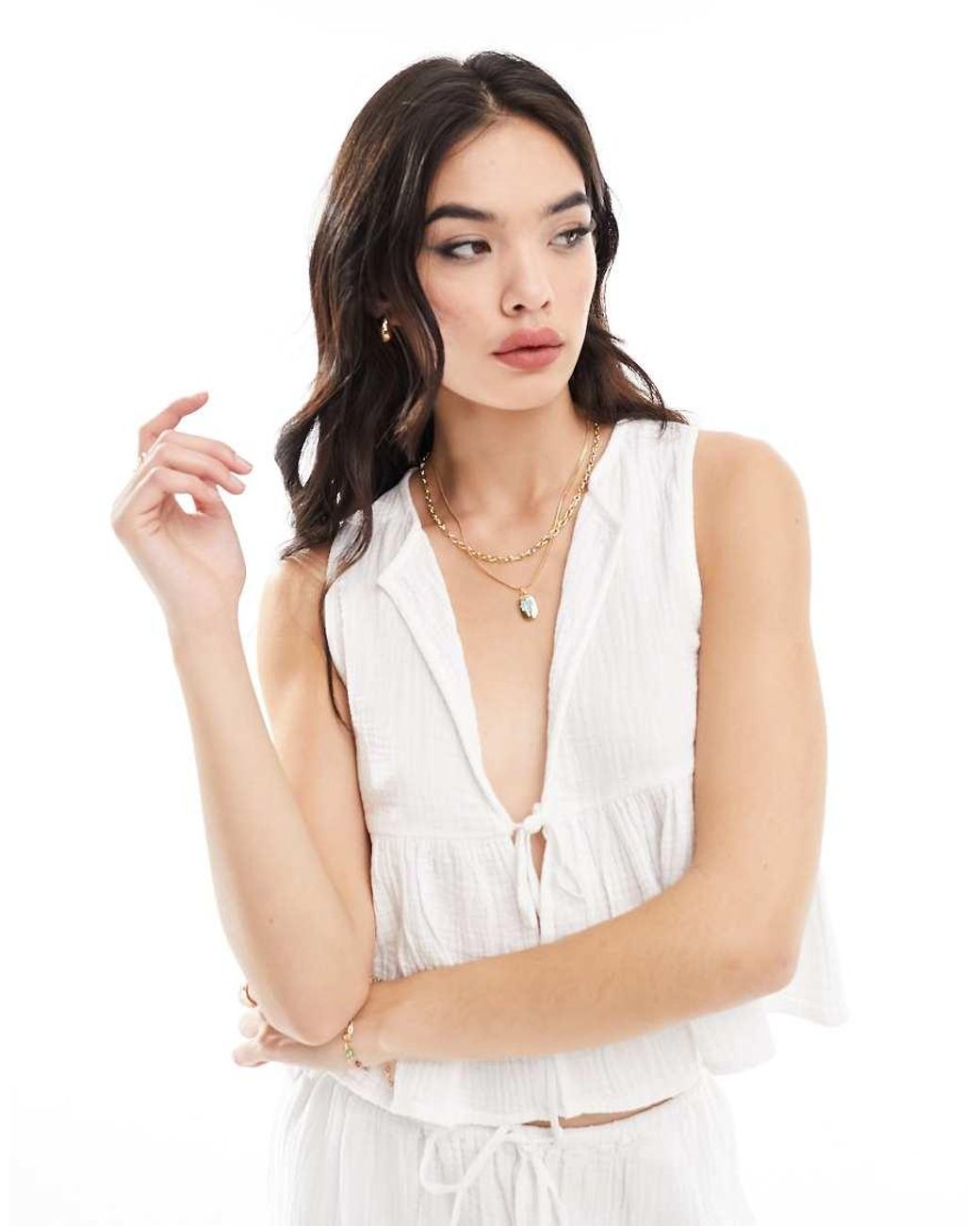 Iisla & Bird White Tie Front Beach Waistcoat